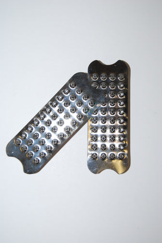 Grated Metal Stirrup Pads